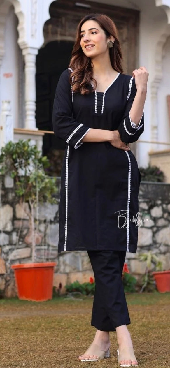 (Anamika) black