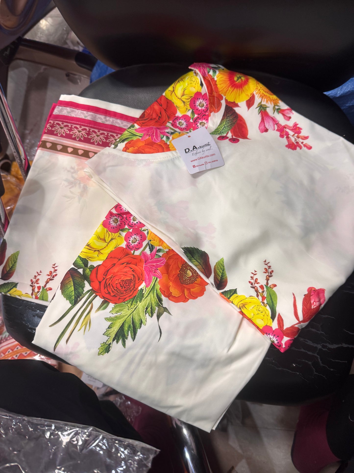 ALIA WHITE FLOWER 3PCS SET ANR