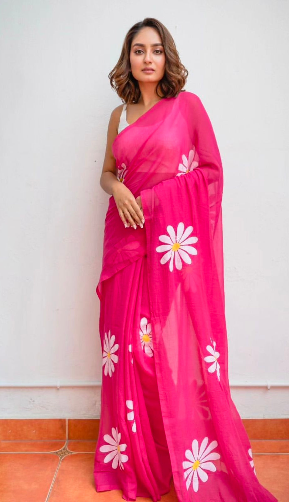 DA SAREE pink