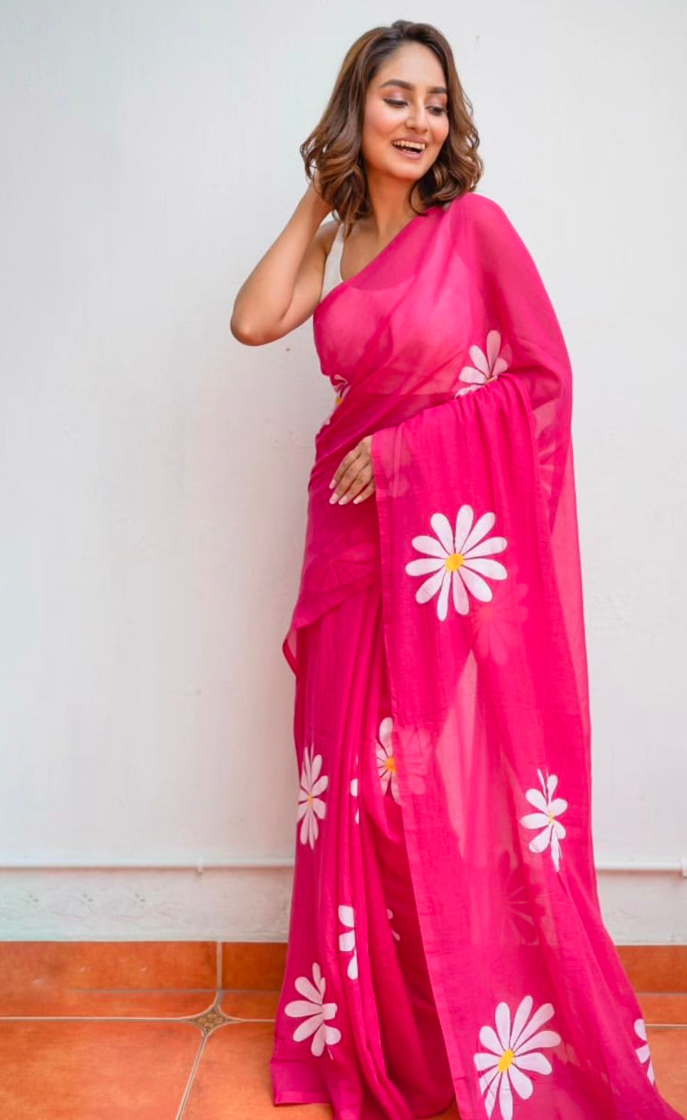 DA SAREE pink