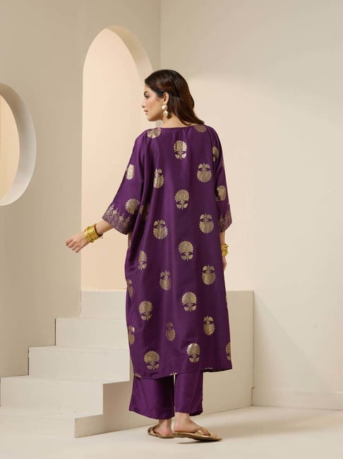Ahana purple kaftan style