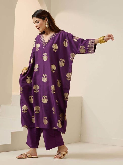Ahana purple kaftan style