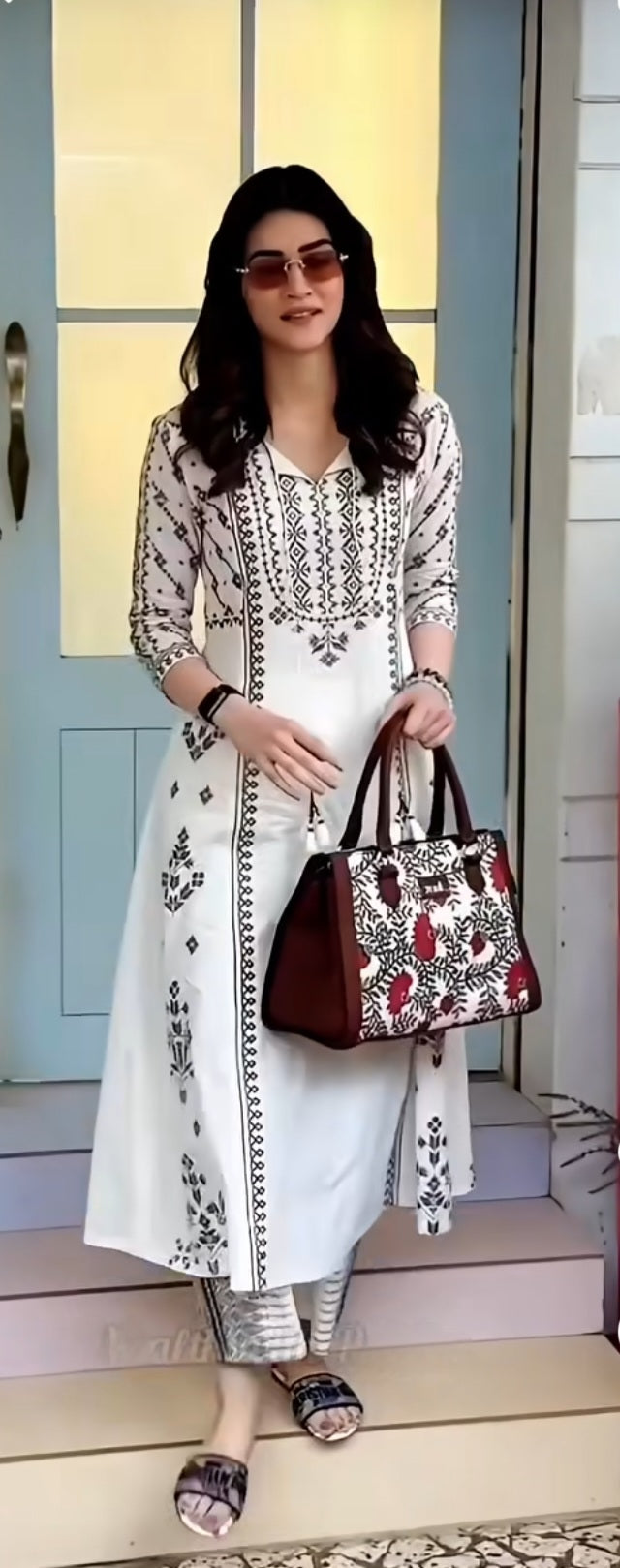 kriti2 white n black topn bottom set anr