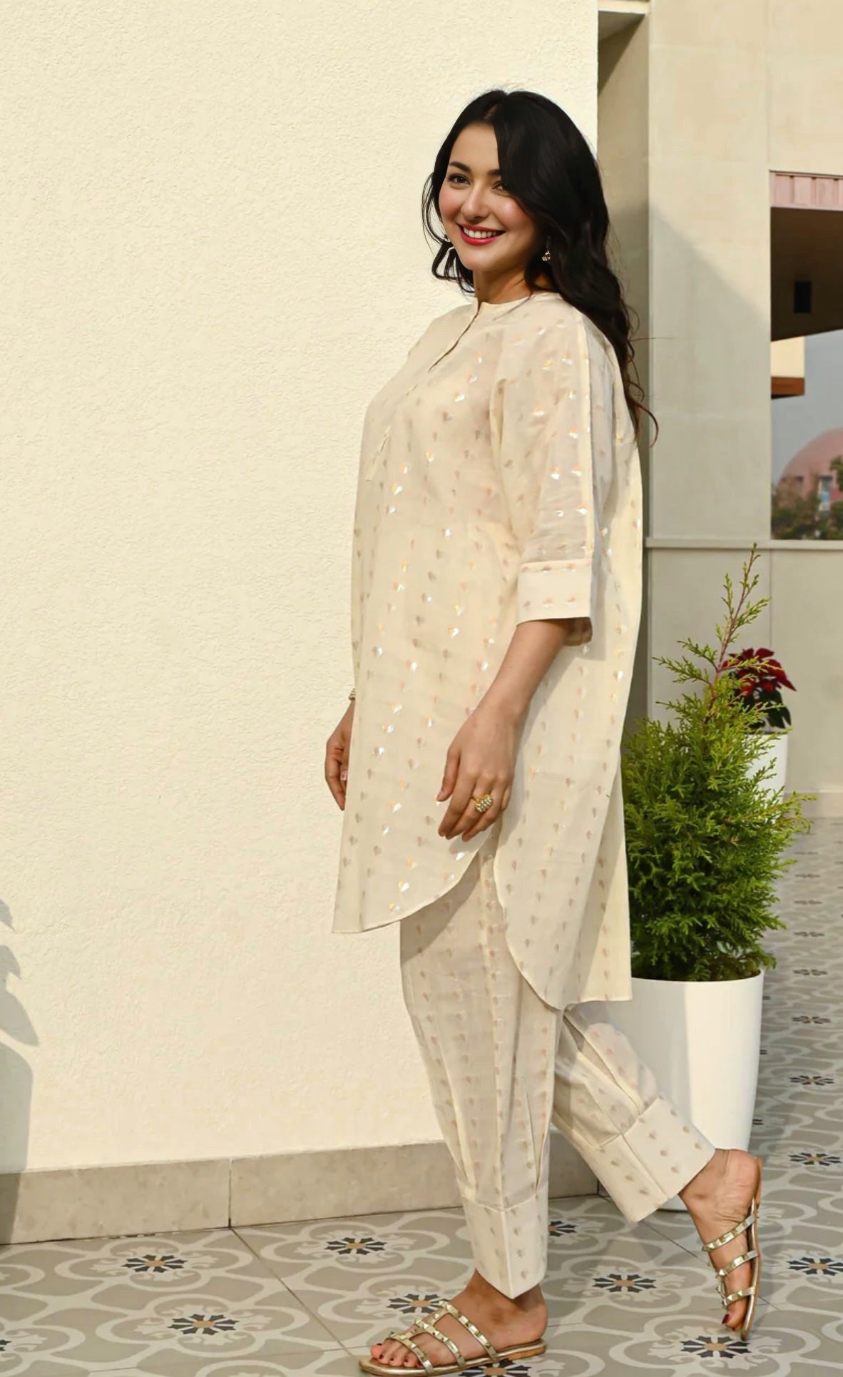 (A1) SHIMMER HEART gigi