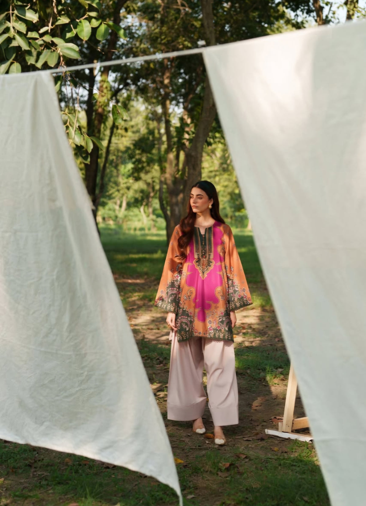 Jhalli p farshi shalwar set