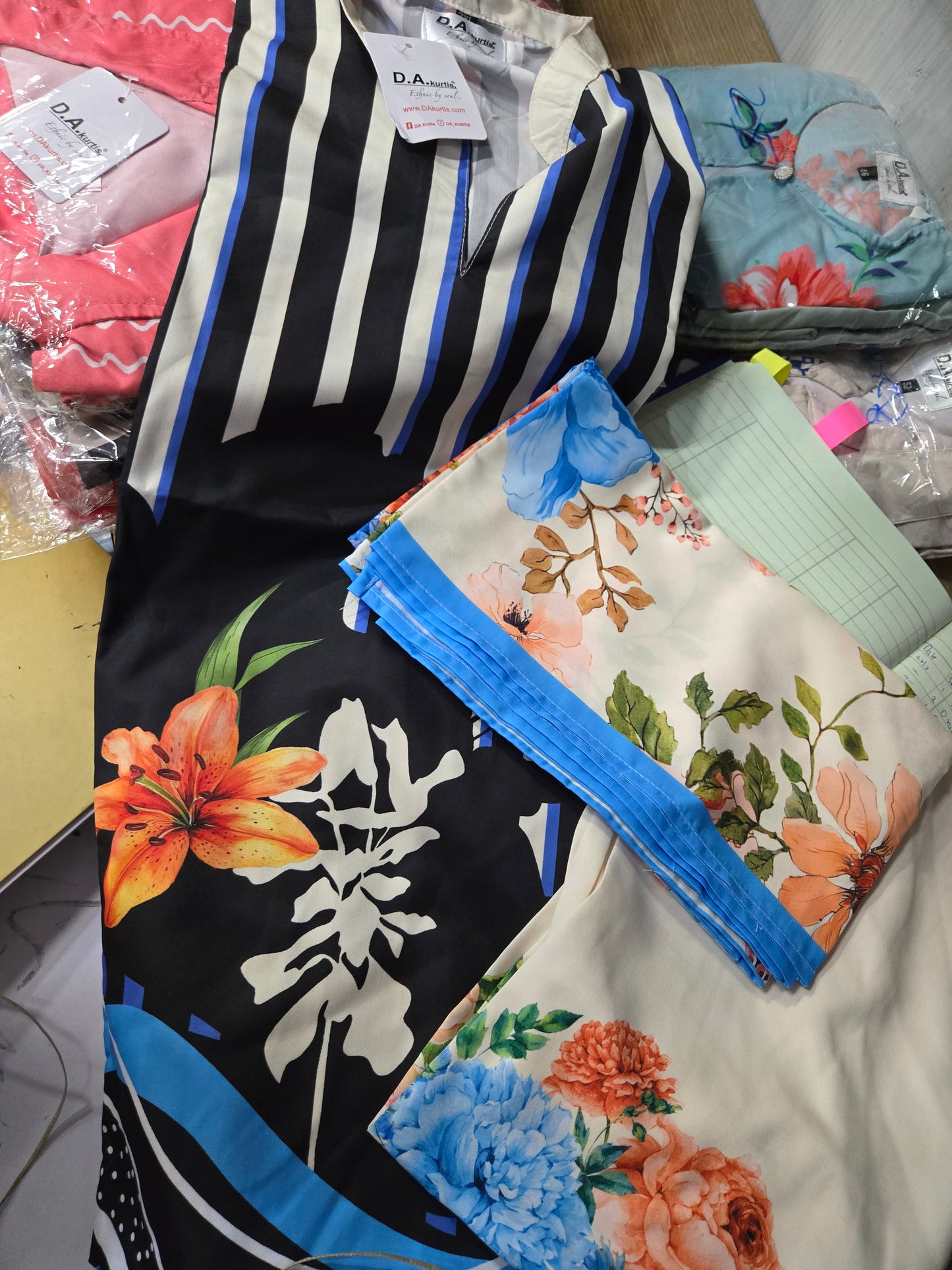 LINES 3PCS SET
