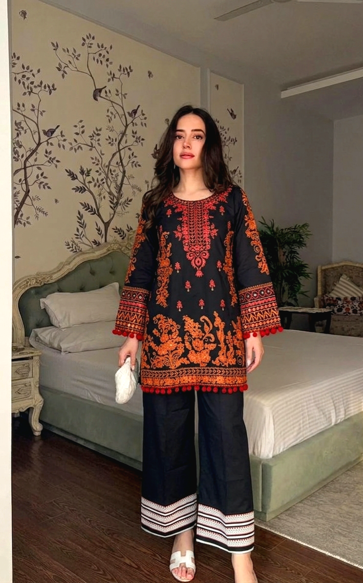 Black2 n orange top n bottom set
